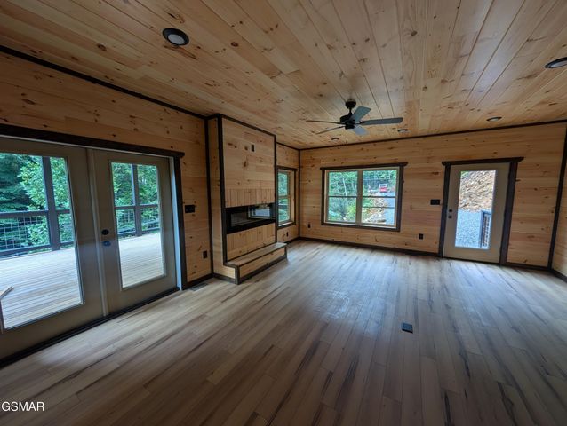 928 Ski Mountain Road, Gatlinburg, TN 37738