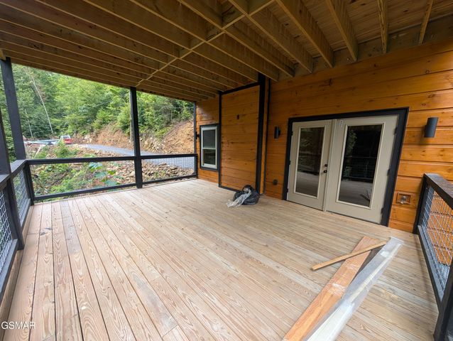 928 Ski Mountain Road, Gatlinburg, TN 37738