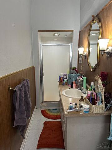 3951 Dixie Highway, Hamilton, OH 45015