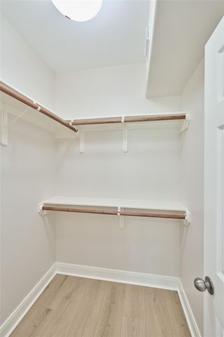 6607 Lake Woodlands Drive 234, The Woodlands, TX 77382