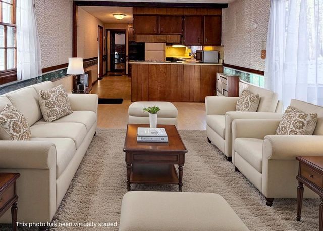 1 Old Coach Road, Hudson, NH 03051