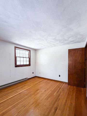 1 Old Coach Road, Hudson, NH 03051