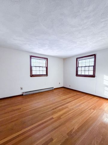 1 Old Coach Road, Hudson, NH 03051