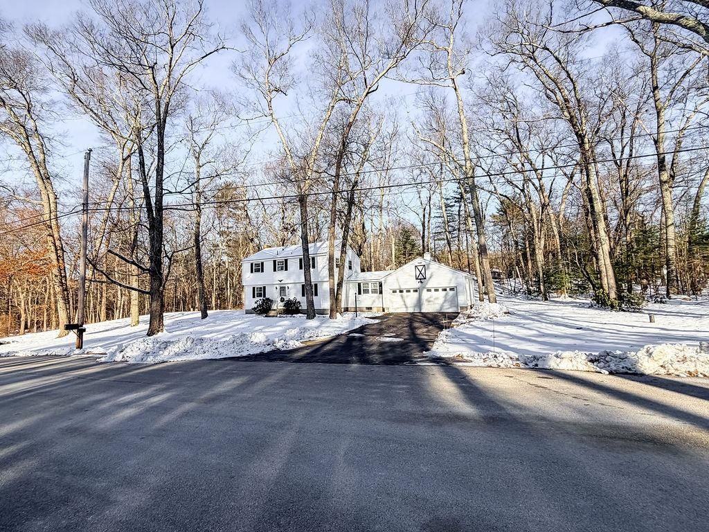 1 Old Coach Road, Hudson, NH 03051