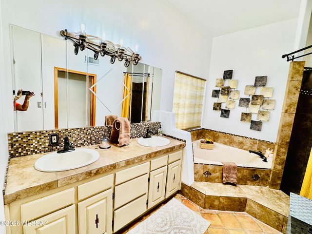 2527 W Ruthann Drive SW, Tucson, AZ 85713