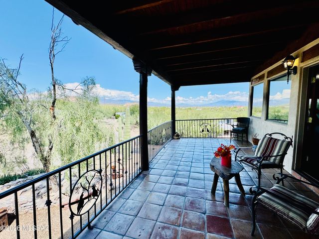 2527 W Ruthann Drive SW, Tucson, AZ 85713