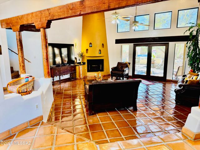2527 W Ruthann Drive SW, Tucson, AZ 85713