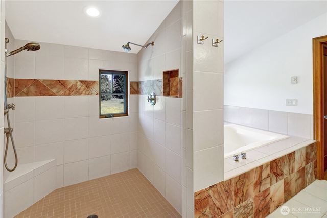 1478 Kelly Road, Bellingham, WA 98226