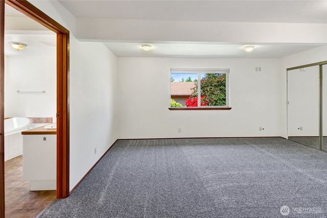 1478 Kelly Road, Bellingham, WA 98226