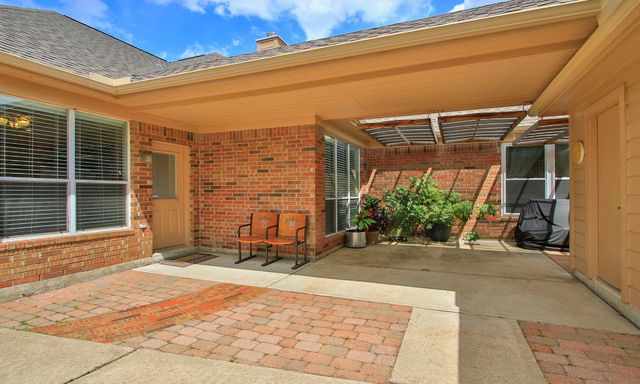 9103 Stone Porch Lane, Houston, TX 77064
