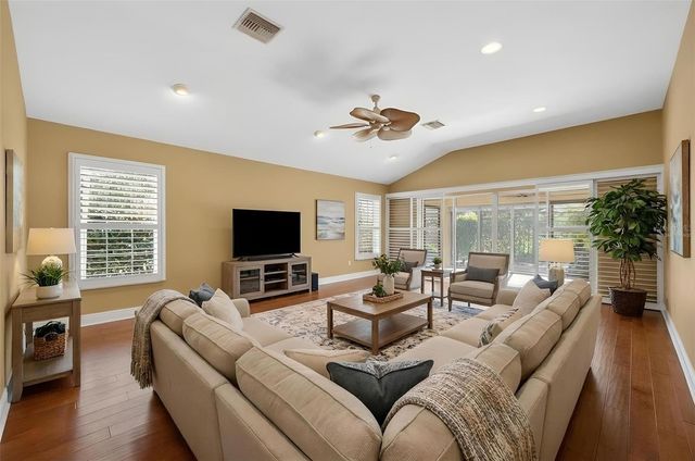 1326 BRINKLEY LANE, The Villages, FL 32163