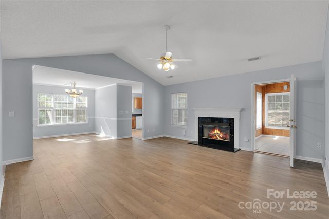 6340 South Bend Lane, Charlotte, NC 28277