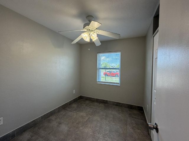 21090 BERSELL AVENUE, Port Charlotte, FL 33952
