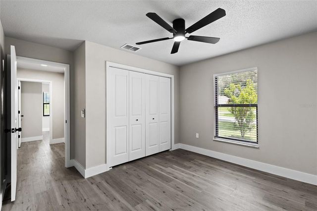 281 E COUNTRY CLUB DRIVE, Williston, FL 32696