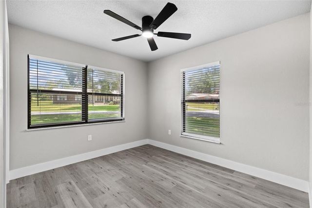 281 E COUNTRY CLUB DRIVE, Williston, FL 32696