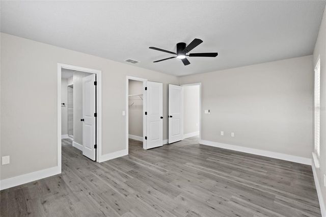 281 E COUNTRY CLUB DRIVE, Williston, FL 32696