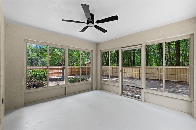 281 E COUNTRY CLUB DRIVE, Williston, FL 32696