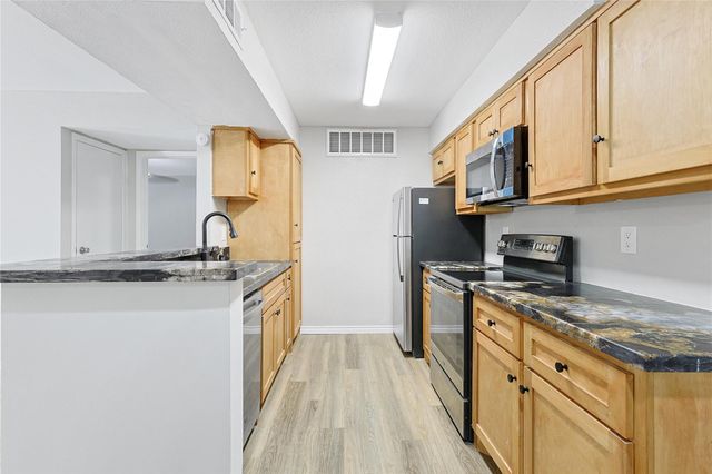 12955 Woodforest Boulevard 19, Houston, TX 77015