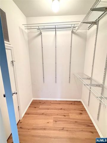 212 Westchester Court 3507, Union, NJ 07083