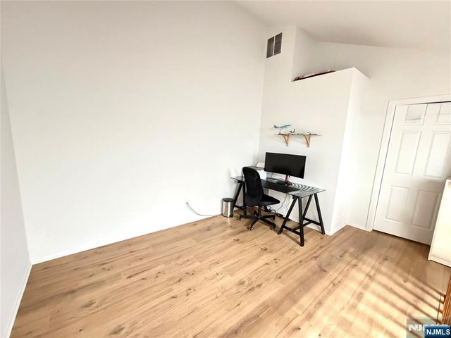 212 Westchester Court 3507, Union, NJ 07083