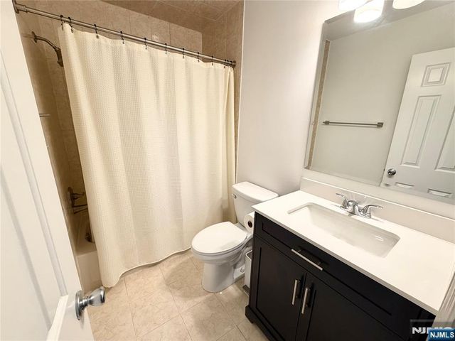 212 Westchester Court 3507, Union, NJ 07083