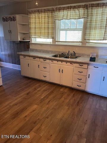 8749 Wilderness Rd, Ewing, VA 24248