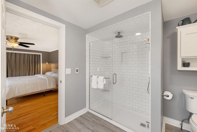 407 Lothrop Road, Grosse Pointe Farms, MI 48236