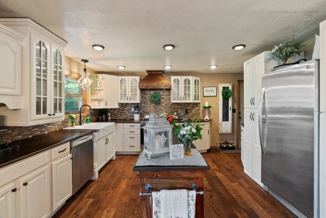 25210 E Bradshaw Rd, Fairfield, WA 99012