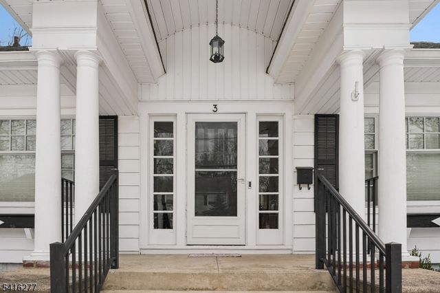 3 Fuller Ave, Chatham Boro, NJ 07928