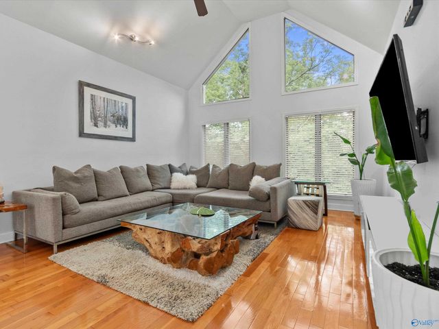 10017 Torino Drive, Huntsville, AL 35803