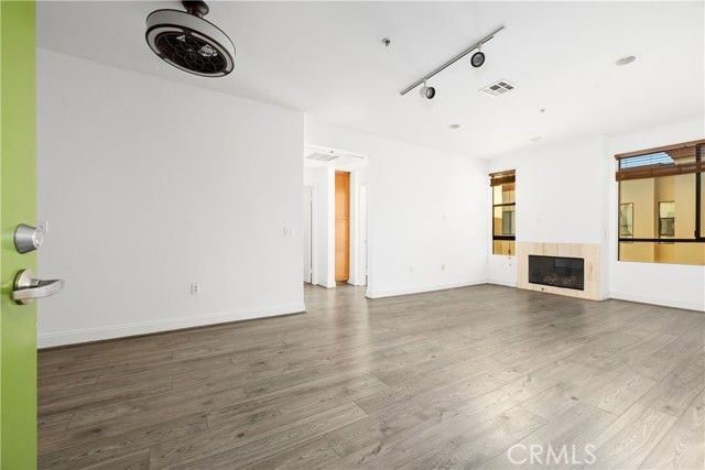 6938 Laurel Canyon Blvd 304, North Hollywood (los Angeles), CA 91605