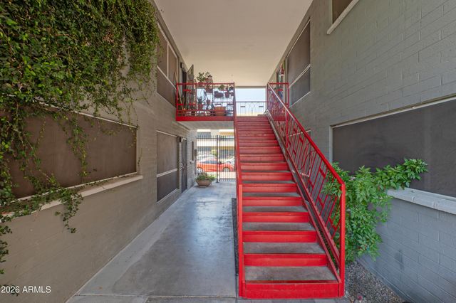 3611 N 5TH Avenue, Phoenix, AZ 85013