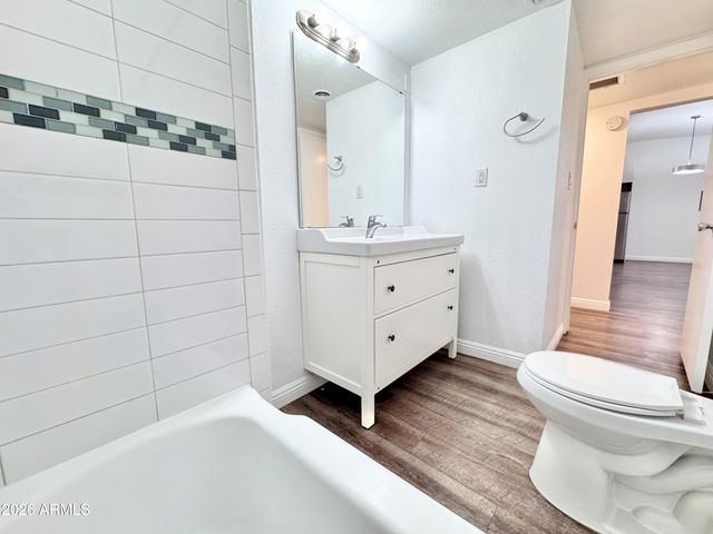 3611 N 5TH Avenue, Phoenix, AZ 85013