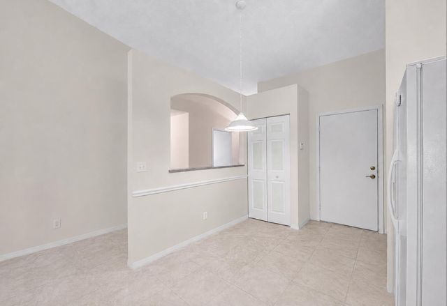 8482 Logia Circle, Boynton Beach, FL 33472