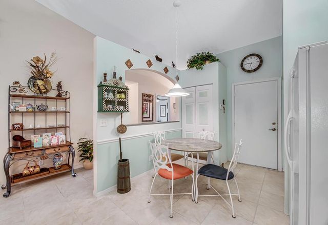 8482 Logia Circle, Boynton Beach, FL 33472