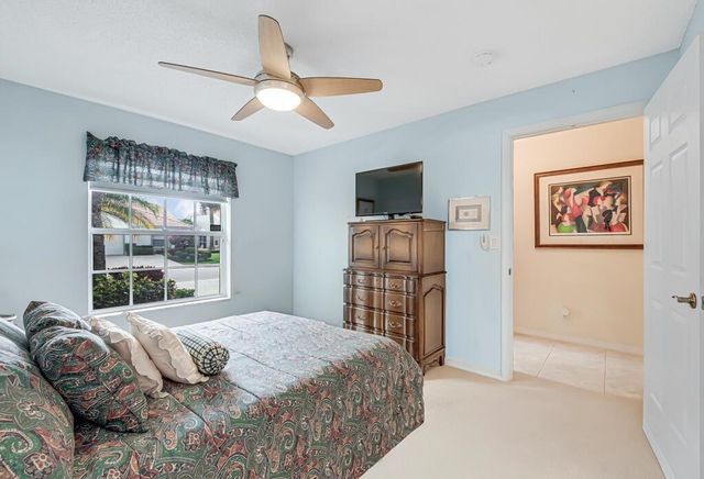 8482 Logia Circle, Boynton Beach, FL 33472