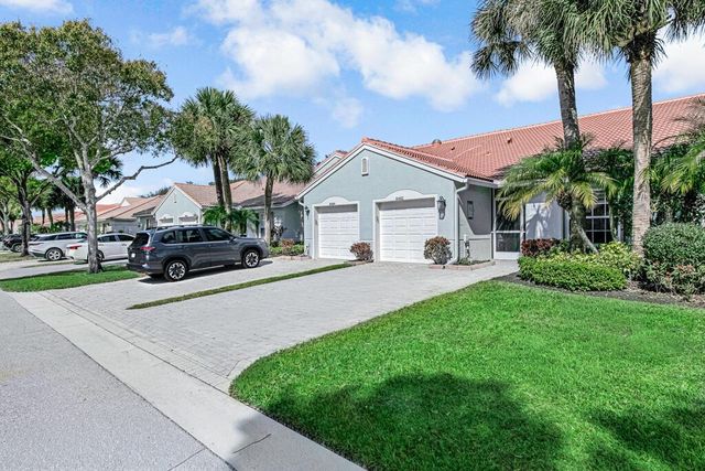 8482 Logia Circle, Boynton Beach, FL 33472