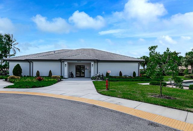 8482 Logia Circle, Boynton Beach, FL 33472
