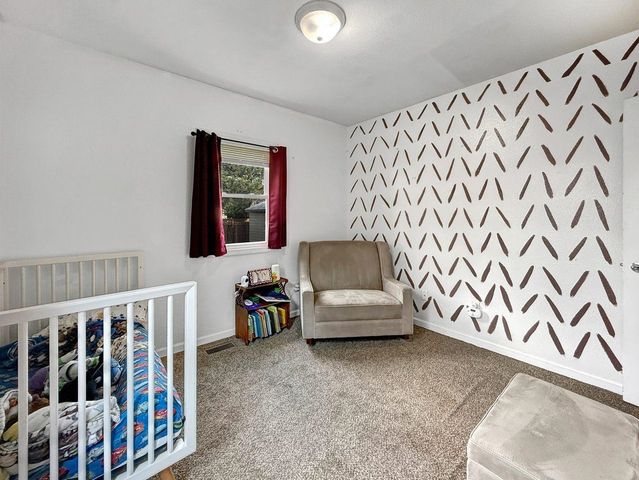 212 18th St. NW, Minot, ND 58703