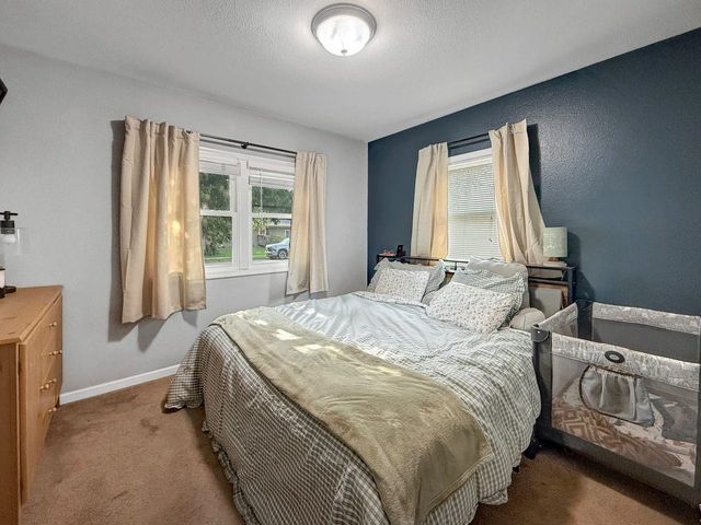 212 18th St. NW, Minot, ND 58703