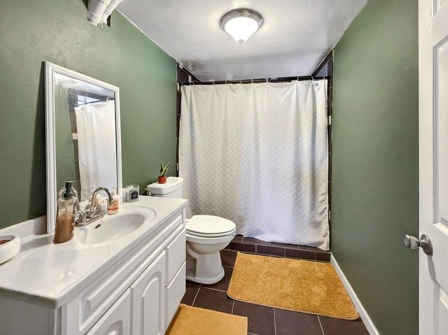 212 18th St. NW, Minot, ND 58703