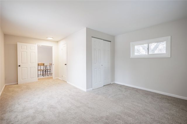 40 Montcalm Drive, Irondequoit, NY 14617