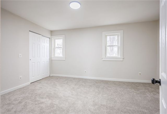 40 Montcalm Drive, Irondequoit, NY 14617