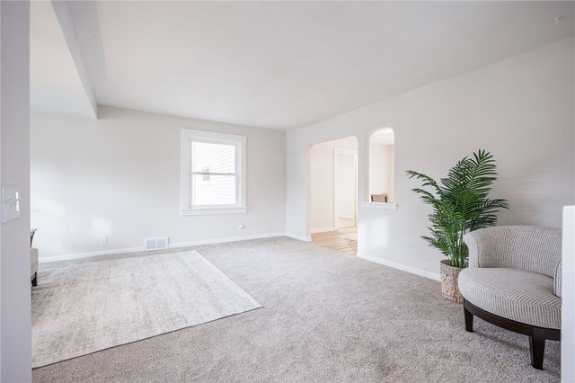 40 Montcalm Drive, Irondequoit, NY 14617