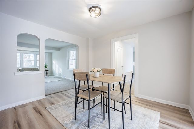 40 Montcalm Drive, Irondequoit, NY 14617