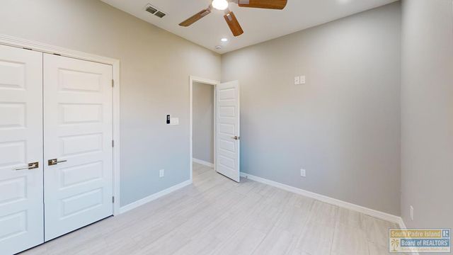 2702 Juan Castillo Ave., Port Isabel, TX 78578