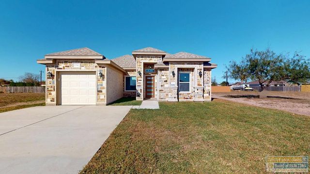 2702 Juan Castillo Ave., Port Isabel, TX 78578