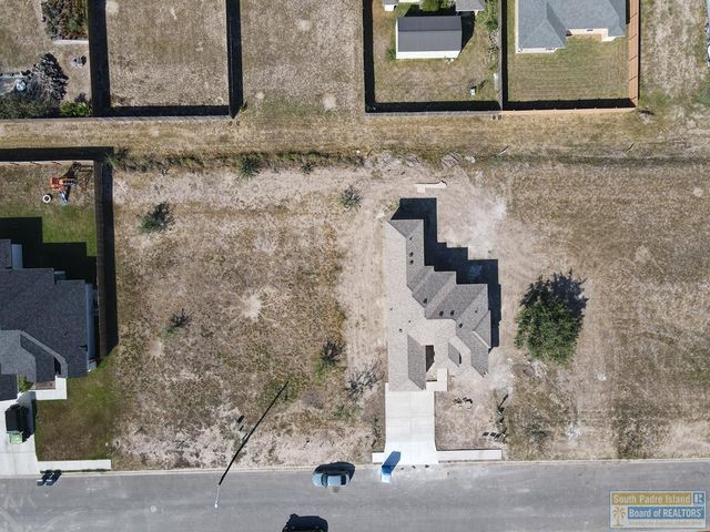 2702 Juan Castillo Ave., Port Isabel, TX 78578