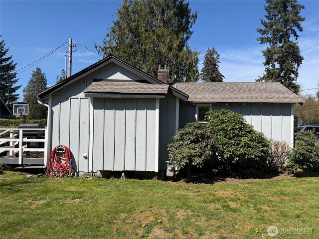1275 Northlake Way NW, Bremerton, WA 98312