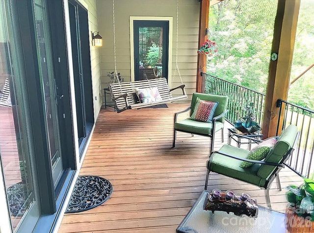 811 Hemlock Drive, Newland, NC 28657